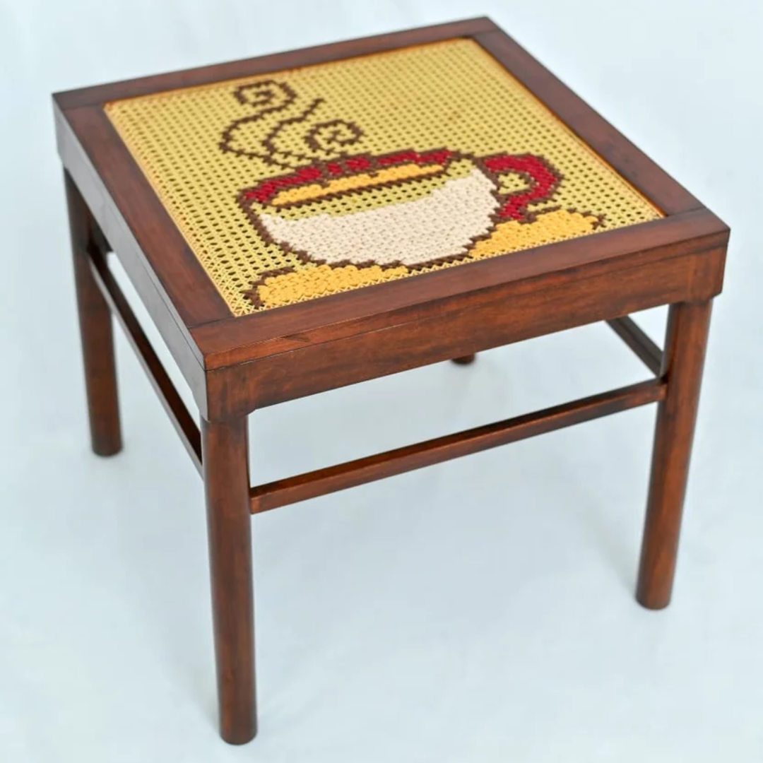 Coffee table - 20x20 inches