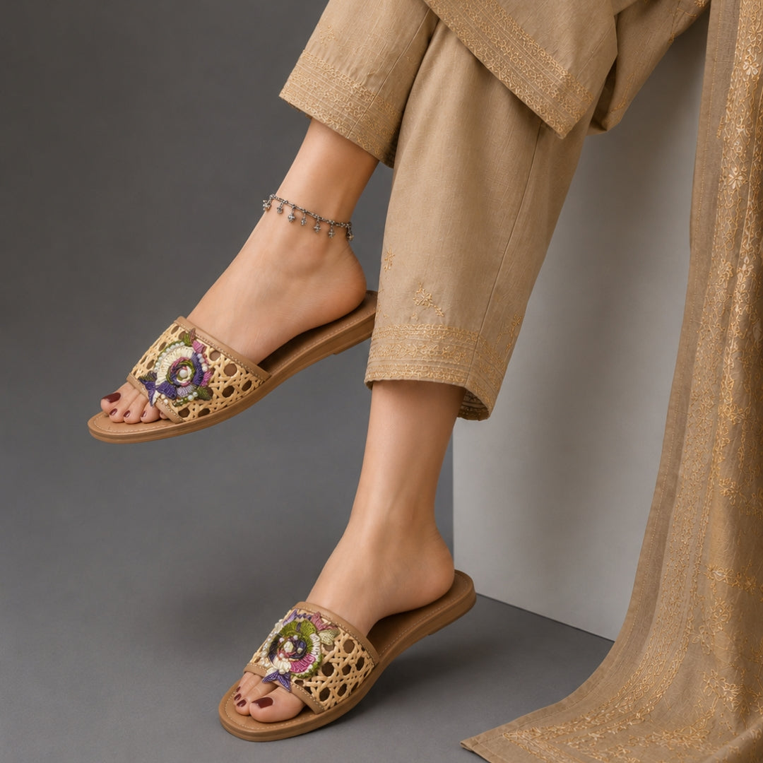 HathKaari Handmade Eid Slippers – Buy 2 Get 1 Free