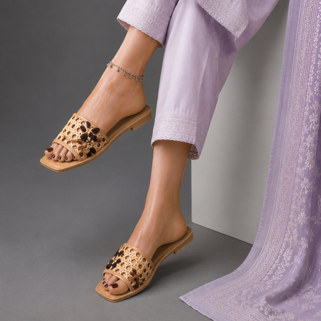 HathKaari Handmade Eid Slippers – Buy 2 Get 1 Free