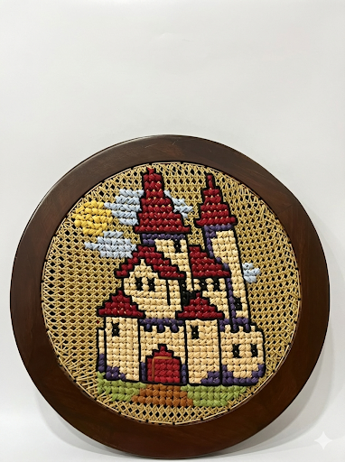 Castle Round Wall hanging - 21 inches