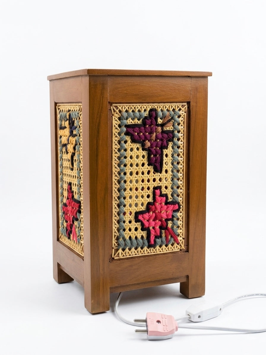 Small Table lamp - 20 x 10 inches