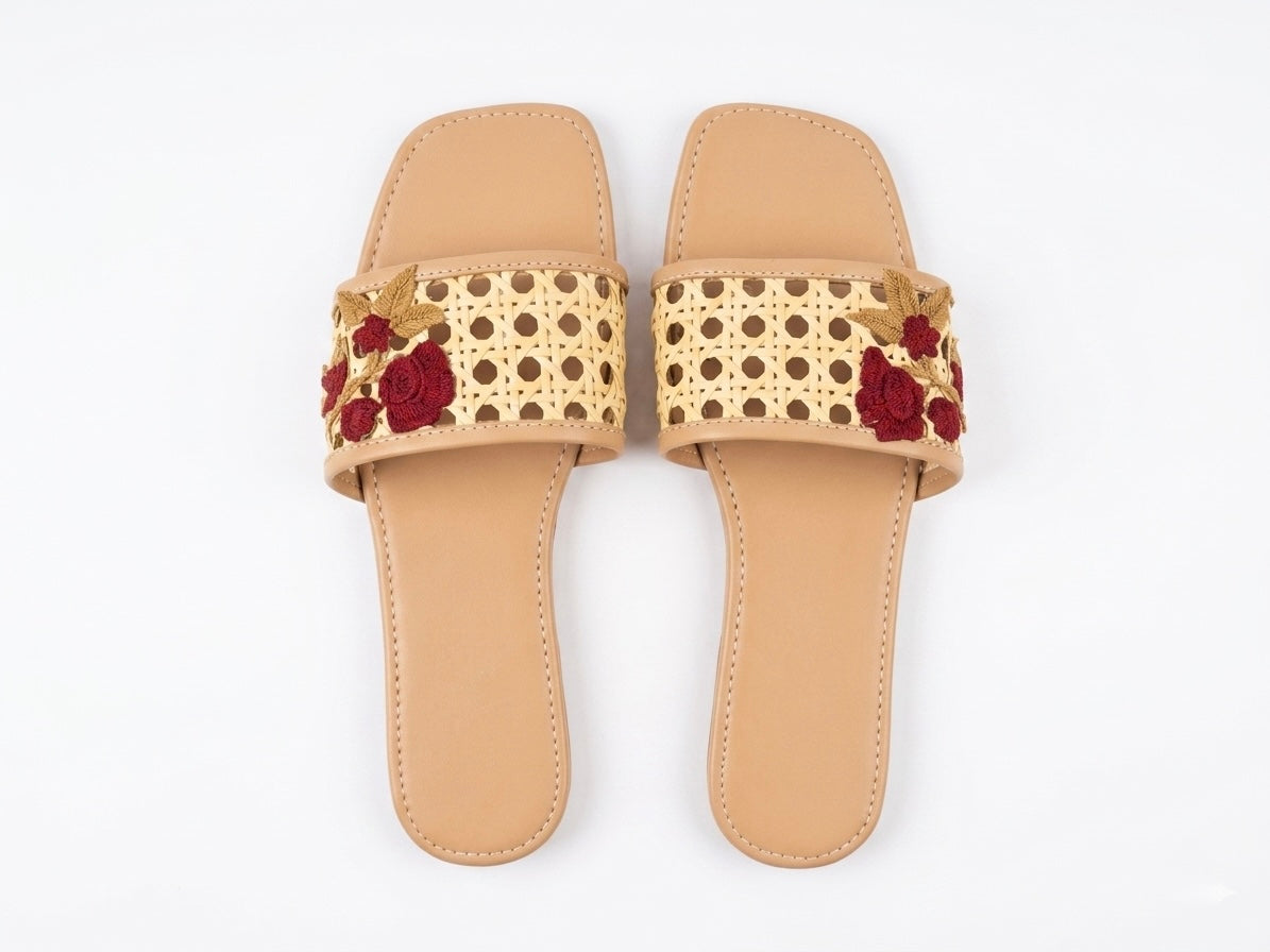 Rattan embroidered slippers