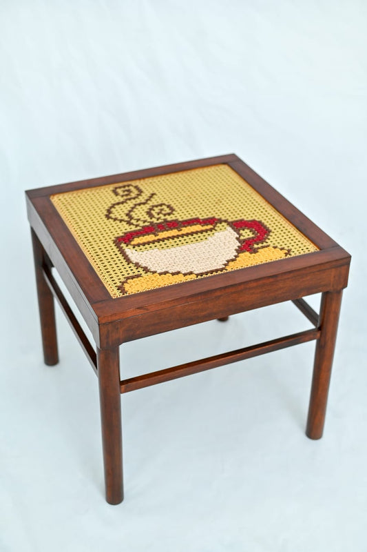 Coffee table - 20x20 inches